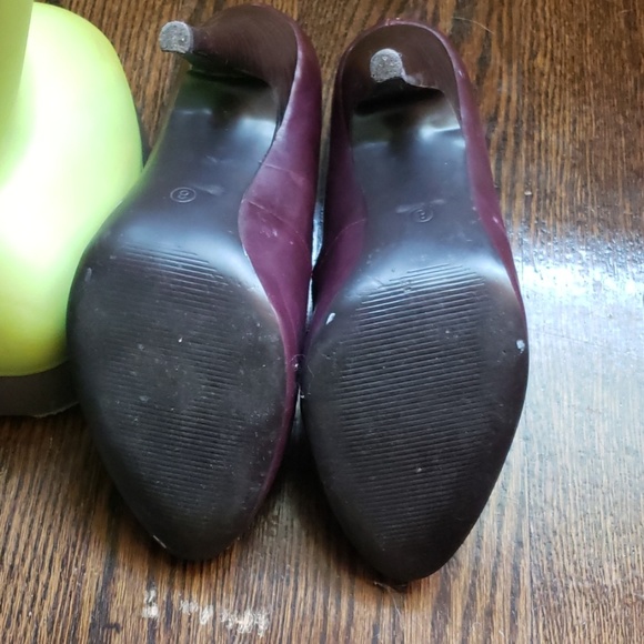 Classic pumps - Picture 3 of 3